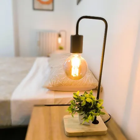 La Parada De Arco By Alogest Daire